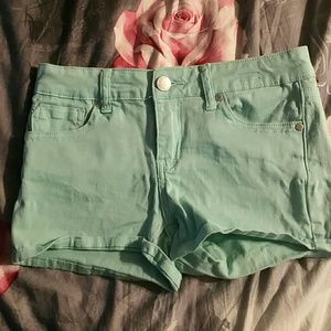Minty stretchy shorts